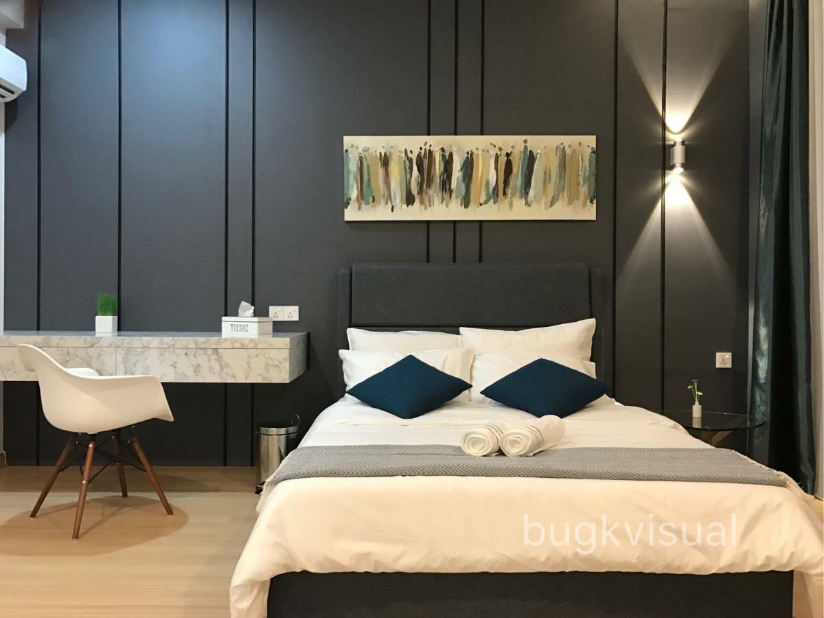 Luxury Seaview Family Suite By Little Cabin George Town Bagian luar foto